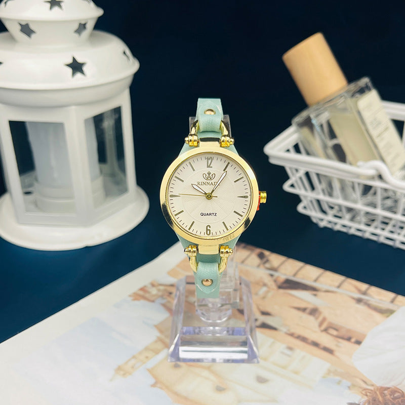 Quartz watch with thin belt